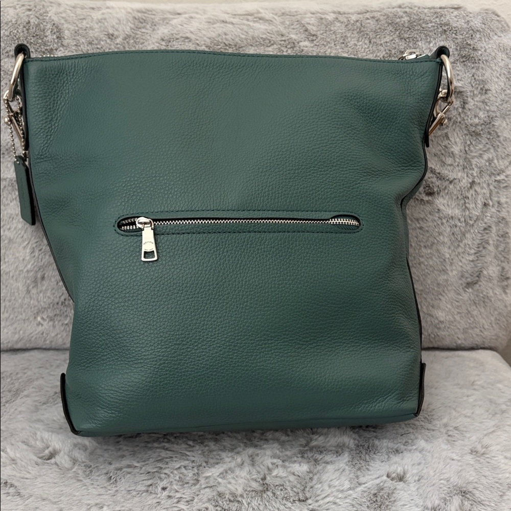 Coach Abby Duffle Hobo Shoulder/Crossbody bag in Coach Emerald Green - Picture 2 of 14